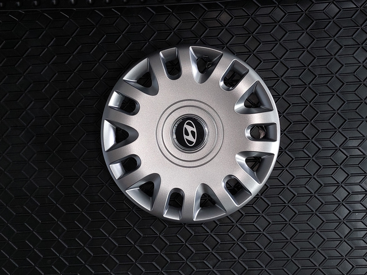 Ковпаки на колеса r15 на Hyundai / Хюндай SKS 333, фото 1