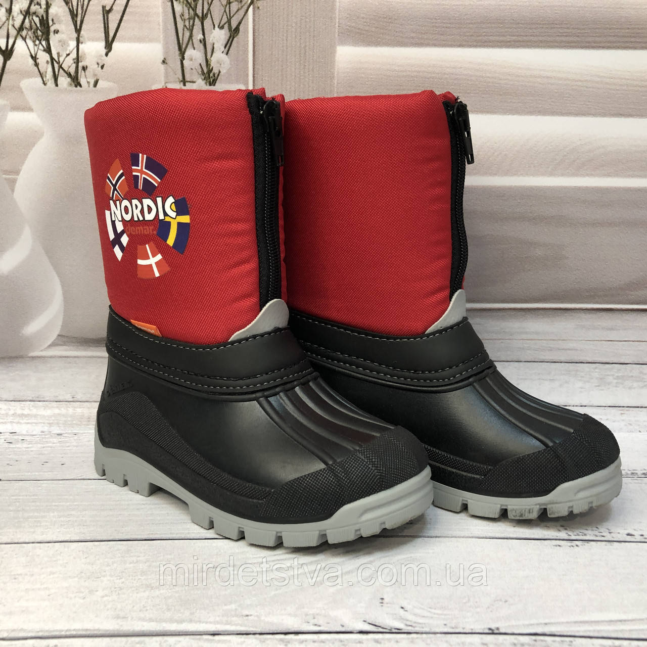 Зимові гумові чоботи на хлопчика Demar New Nordic червоні розмір 25-26