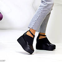 Кожаные женские черные туфли на танкетке с эластичными резинками и пояском. Натуральная кожа