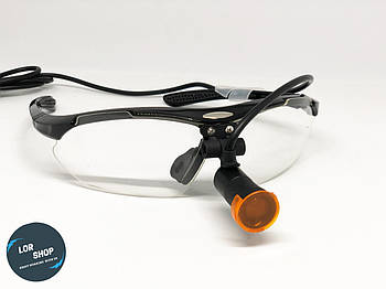 Освітлювач ENT LED 06 із захисними окулярами