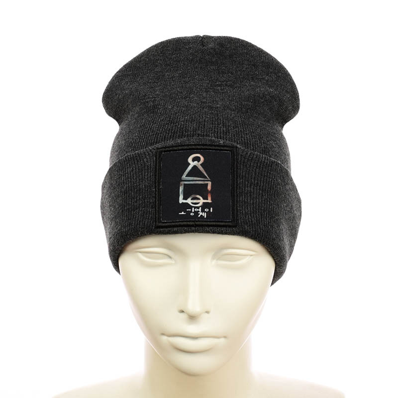 Шапка з нашивкою "Гра в кальмара"