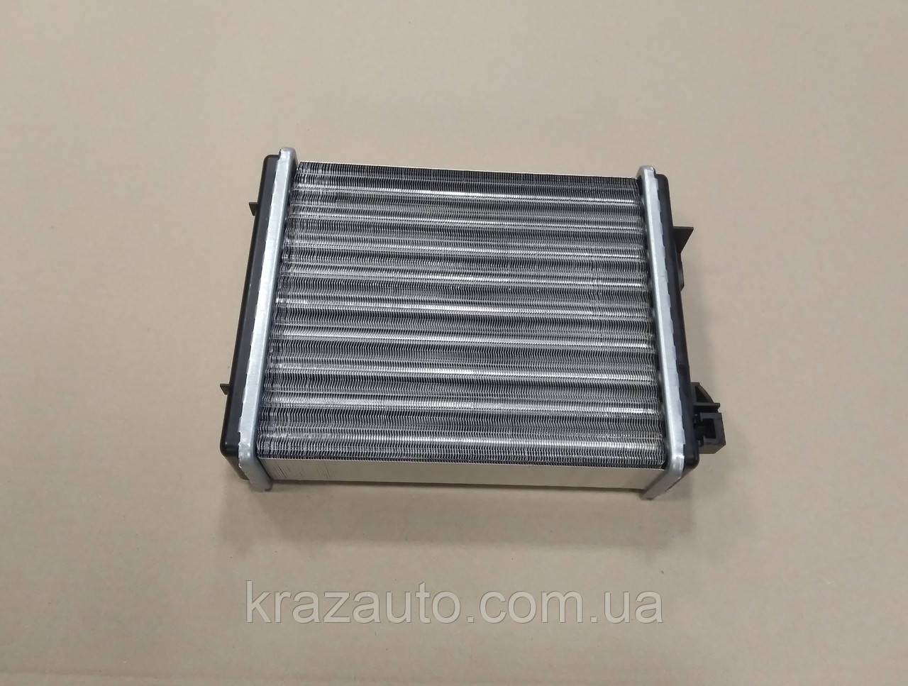 Радіатор опалення КрАЗ (250х185) 6322-8101060