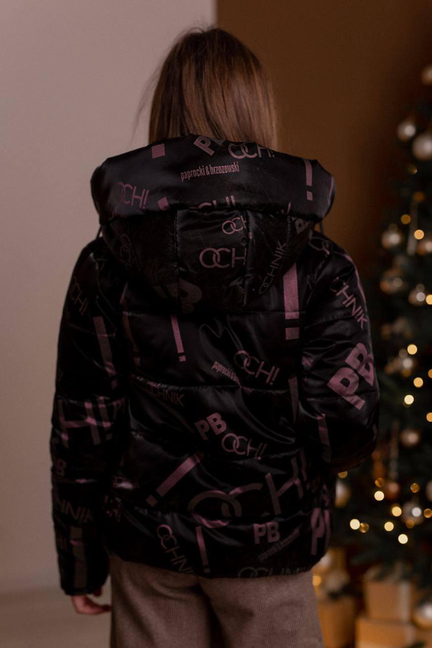 Куртка зимняя для девочек Буквы (черная), 134-140-146-152-158, доставка по Украине - фото 3 - id-p1523109930