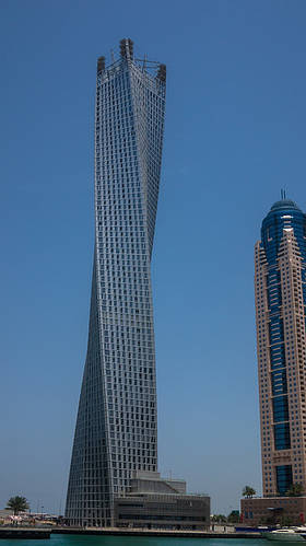 Infinity Tower найвищий "кручений" хмарочос у світі