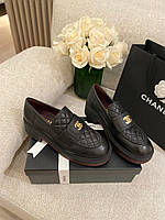 Женские черные кожаные демисезонные лоферы Шанель Chanel мюли туфли кожа на плоской подошве