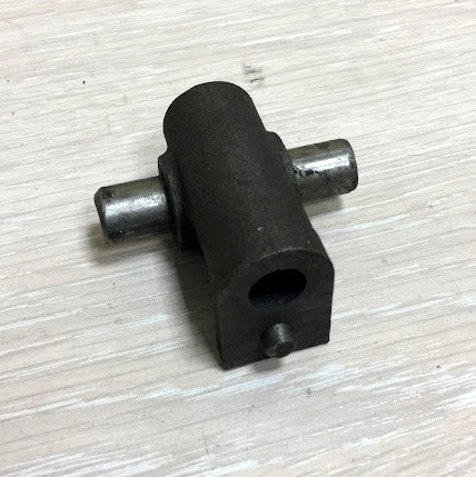 Вал коромисел з корпусом дв. R 175/180