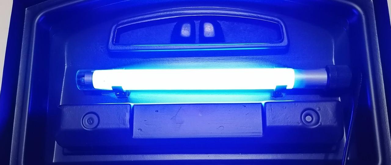 Кришка для акваріума HELMON 50х30 овал Т8 10 вт Люкс Blue