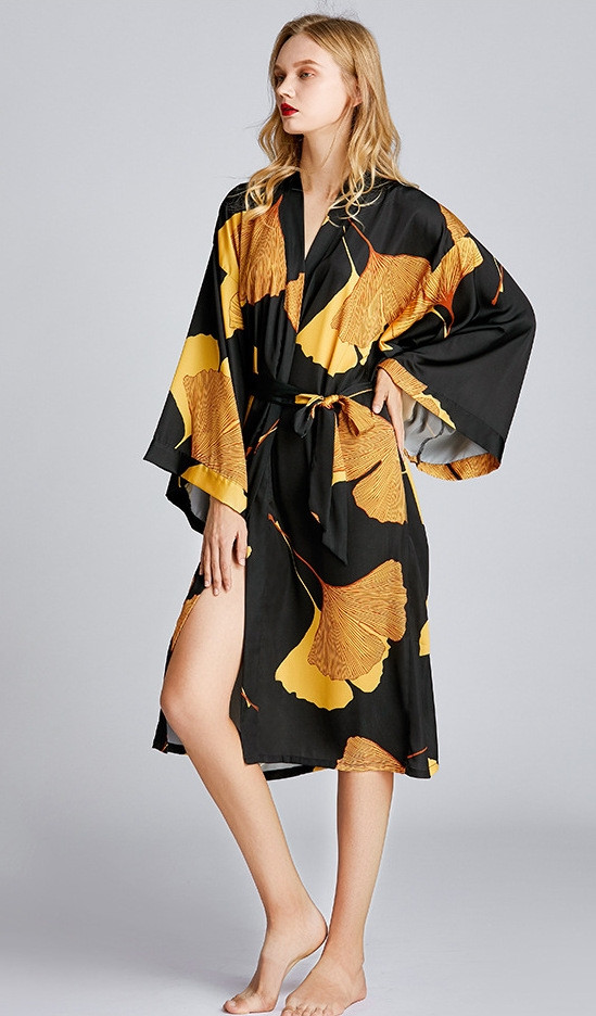 Жіночий халат чорний розмір 48-50 або L-XL (C3678)