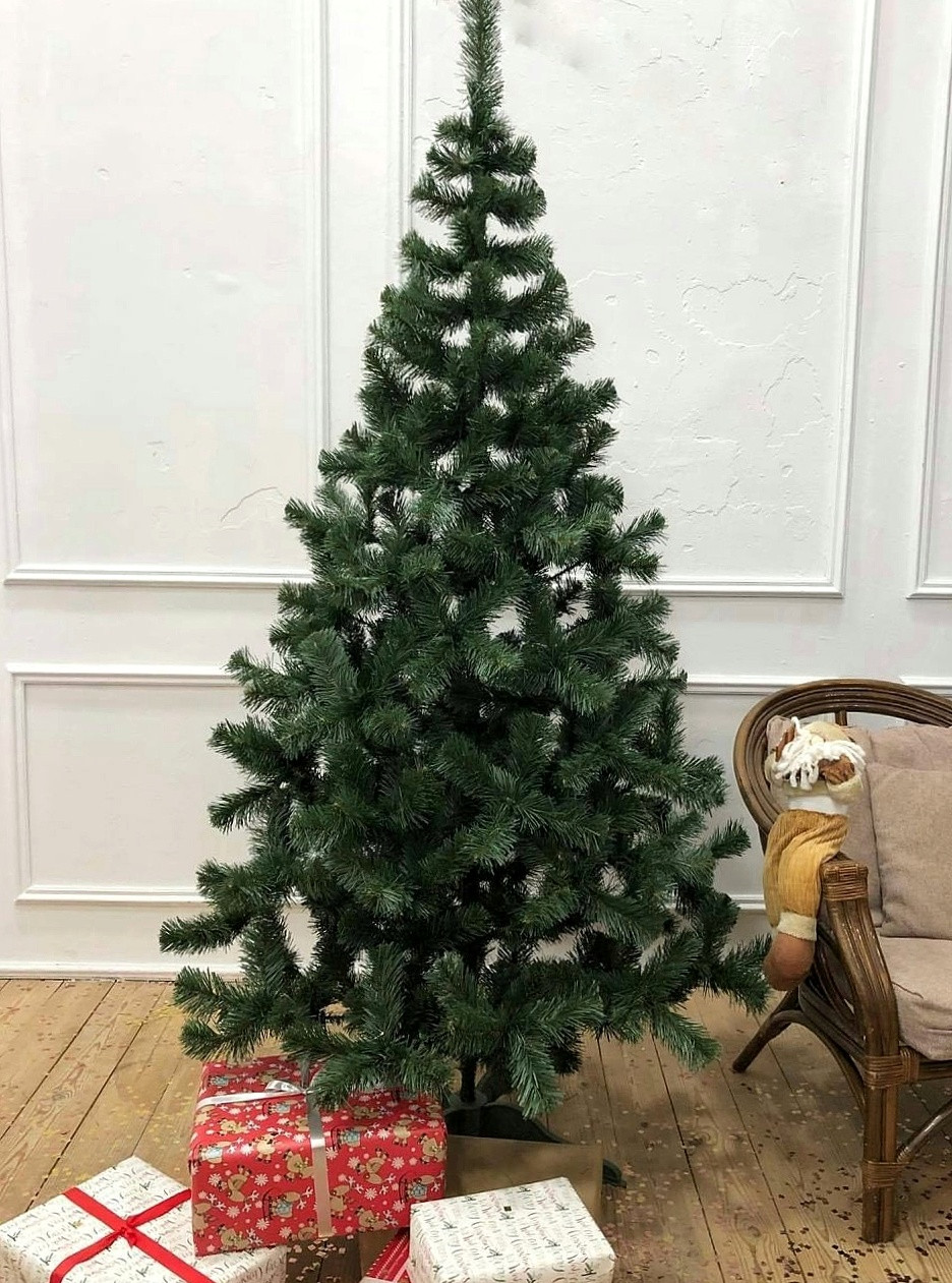 Ялинка/штучна ялина (ПВХ). Висота 2.20 м. На підставці. Без запаху