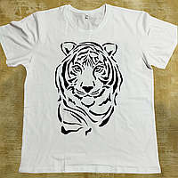 Белая футболка с Тигрицей символом 2022 года