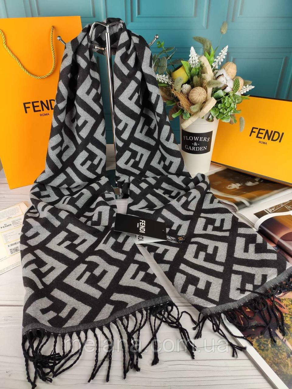 Pashmina fendi clearance