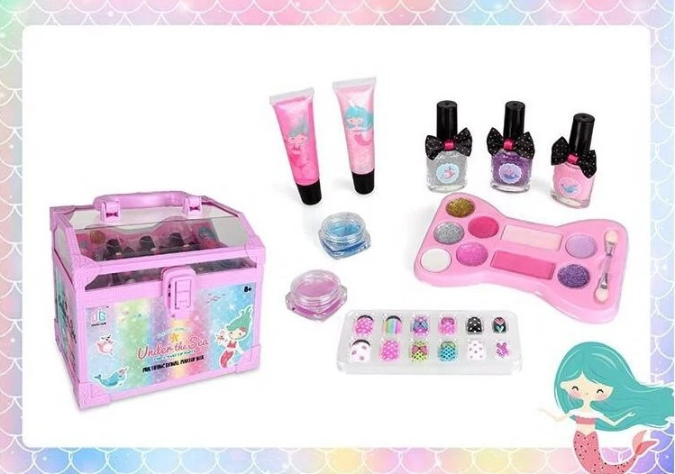 Набір косметики у валізі Русалонька