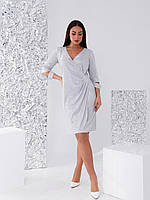 Нарядное женское приталенное платье из люрекса , имитация на запах, батал арт 435, цвет БЕЛОЕ Серебро