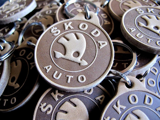 Брелок из натуральной кожи Шкода ŠKODA - фото 4 - id-p19256670