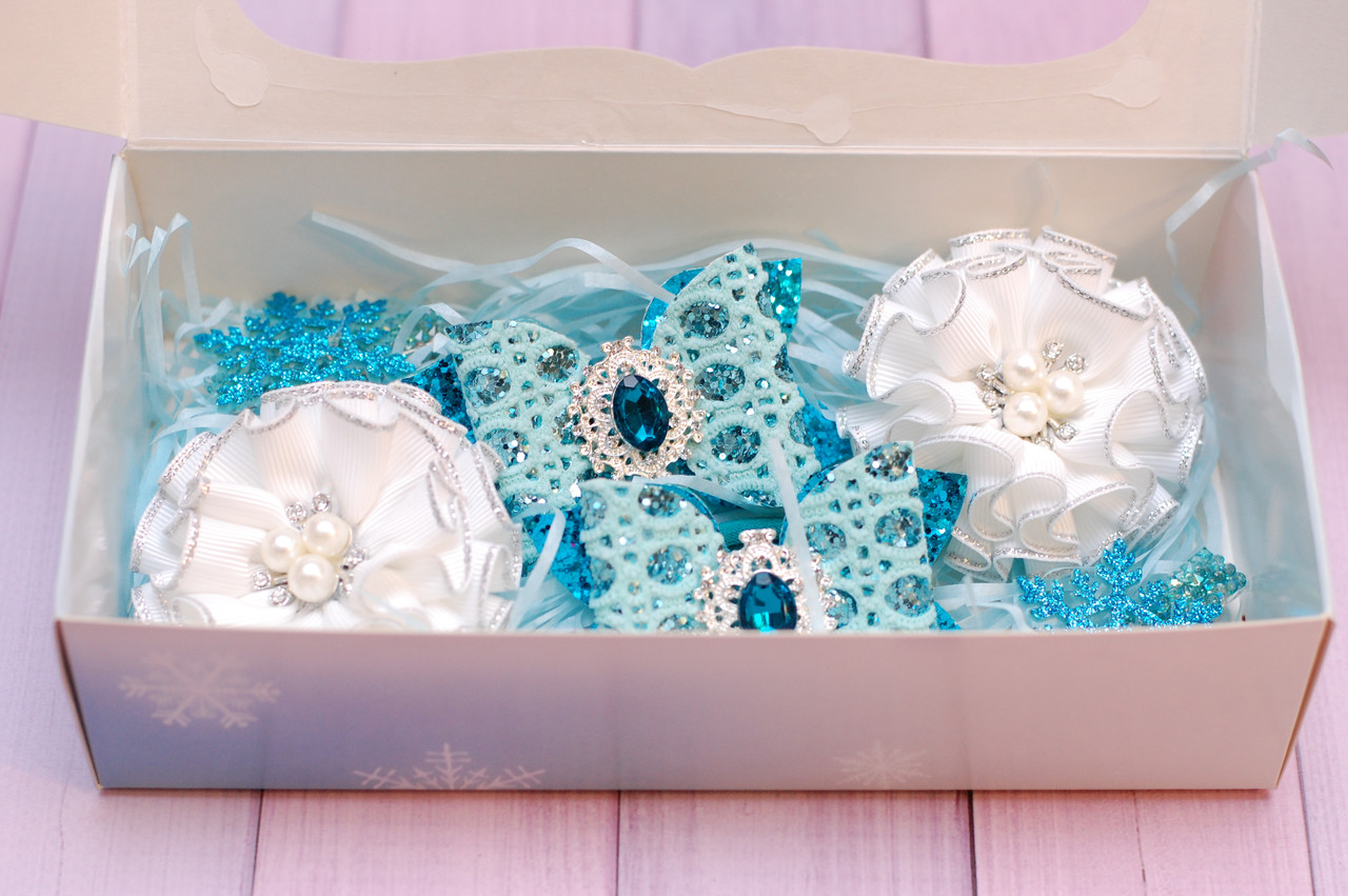 Набір шпильок/гумок для дівчаток новорічний біло-бірюзовий у подарунковій коробці 516, фото 1