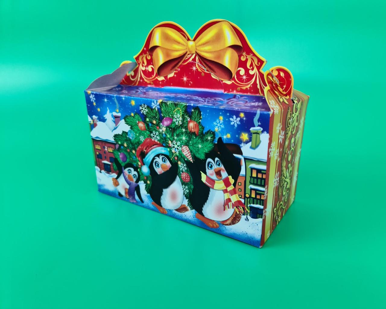 Новорічні коробки для цукерок № 207 (800гр) Пінгвіни (25 шт), фото 1