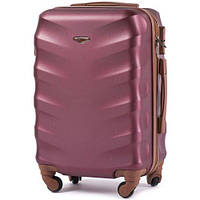 Пластиковый чемодан бордовый WINGS 402 средний размер М (65/43/26 см) дорожный чемодан на колесиках