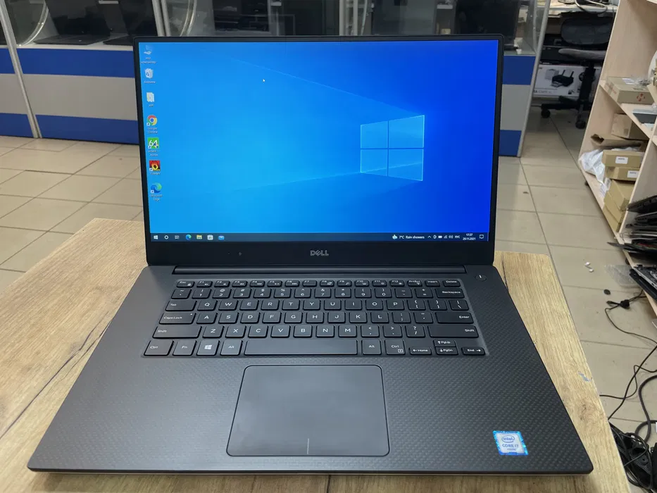 Ноутбук Dell XPS 9550 15.6 FullHD core i7 6700HQ/8gb/256gb SSD/GTX 960M