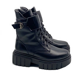 Черевики жіночі зимові зі шкіри чорного кольору на платформі «Style Shoes»