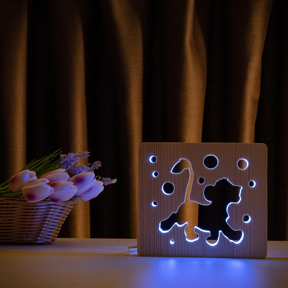 Дерев'яний світильник-нічник ArtEco Light "Веселе левеня" з пультом і регулюванням кольору (подвійний RGB)