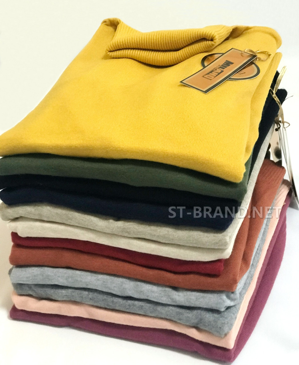 Класичні жіночі гольфи, водолазки Milano - оригінал / демісезонні, базові, однотонні - різні кольори S/M (42-46)