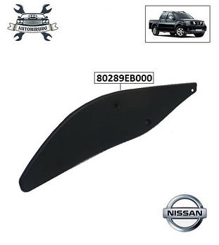 Накладка дверей Nissan Navara D40 80289EB000 / 80288EB000