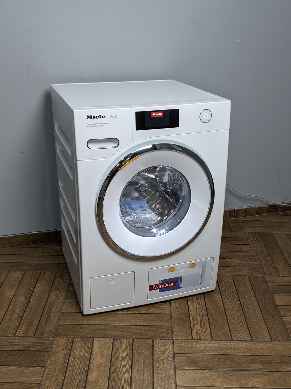 Стиральная машина Miele WWR 860 WPS