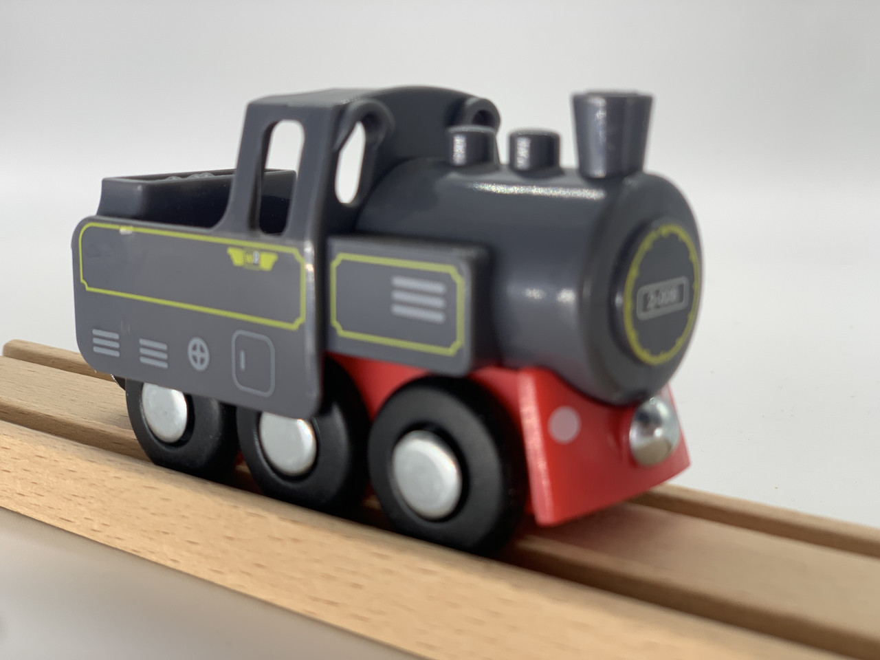 Локомотив Томас А для деревяної залізниці PlayTive Ikea Brio Hape
