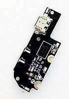 Шлейф для Motorola XT1943-1 Moto P30, з роз'ємом зарядки, з мікрофоном