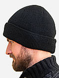 Тепла чоловіча шапка чорна в'язана стильна зимова Лео з відворотом, фото 2