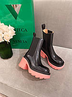 Женские демисезонные ботинки Bottega Veneta Flash с розовым каблуком и розовой подошвой Ботега Венета