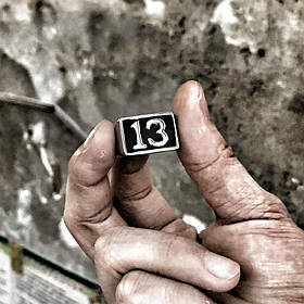 Кільце чоловіче сталеве печатка перстень FRIDAY 13 19 з медичної нержавіючої сталі 316L з числом 13
