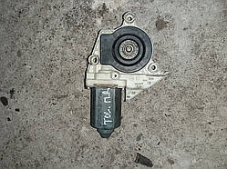 Моторчик склопідіймача передній правий Seat Toledo