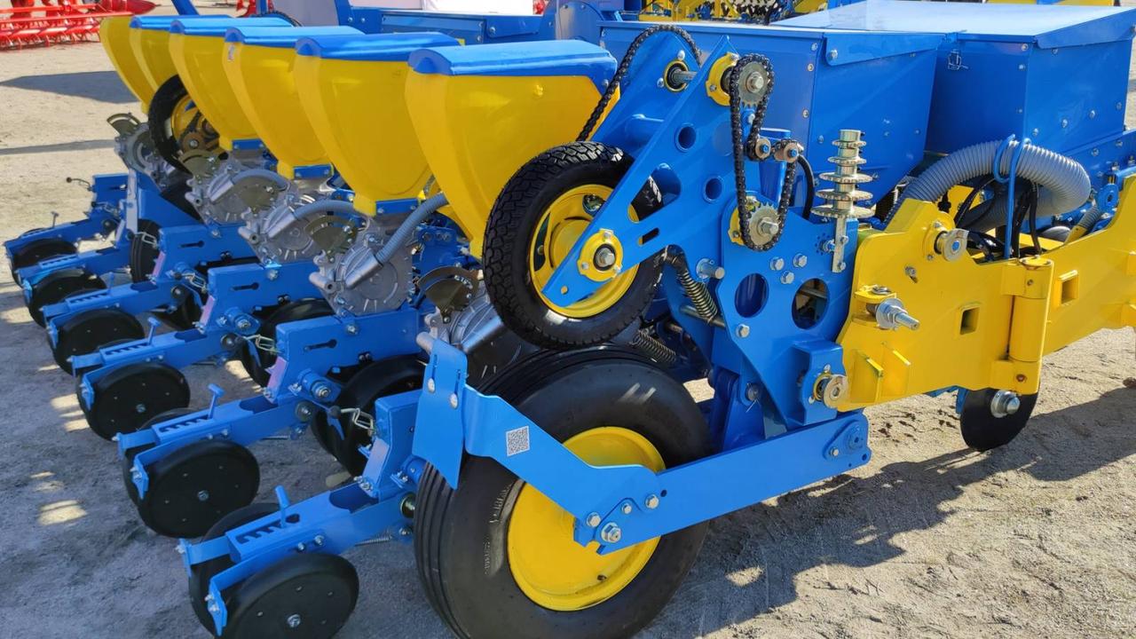 Сівалка дискова причепна складна універсальна пневматична Церера-8 Mini-Till точного висіву для мінімальної технології