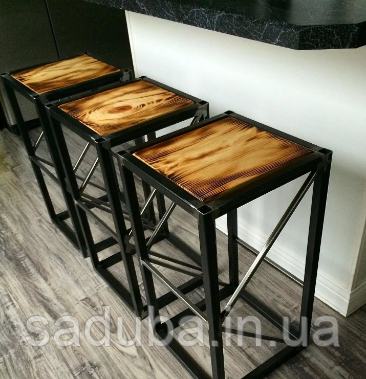Стілець для бару