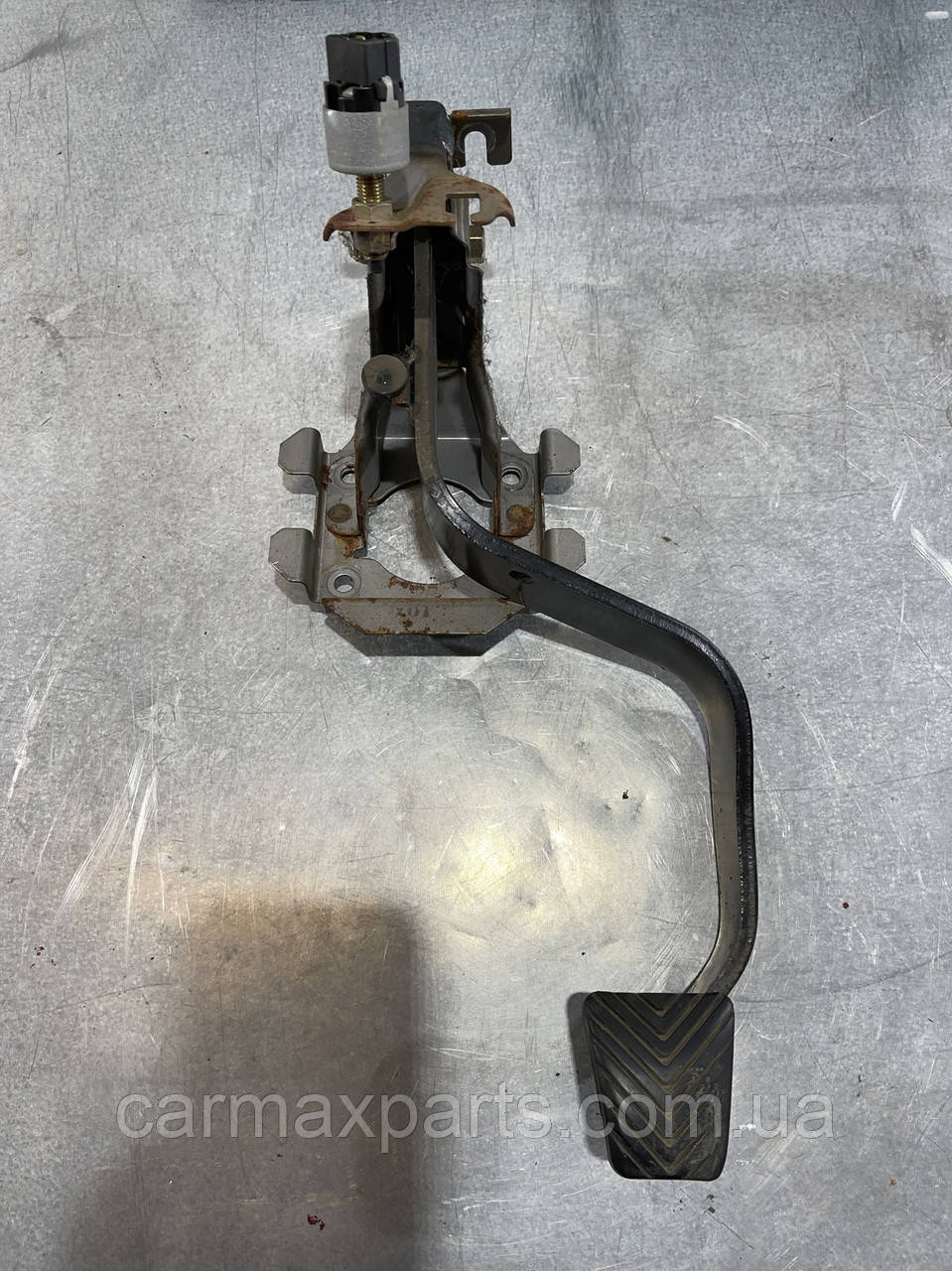 Педаль гальма Mitsubishi Pajero Sport 1 1997-2008 MR289941, фото 1