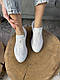 Кросівки жіночі білого кольору з перфорацією, фото 3