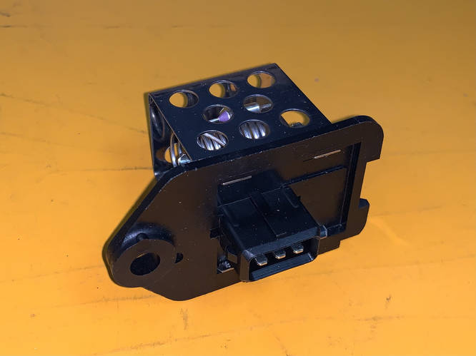 Резистор вентилятора печки постоянный Citroen berlingo jumpy Peugeot ...