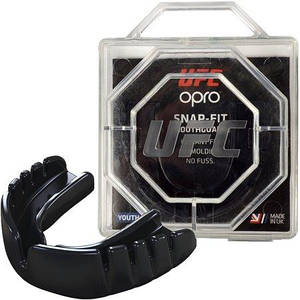 Капа боксерська OPRO Snap-Fit UFC Hologram Black (art.002257001)