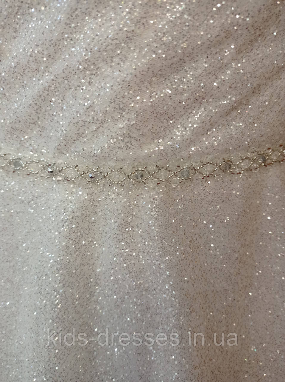 Шикарное кремовое ivory блестящее свадебное платье с необычным лифом, размер 48, б/у - фото 3 - id-p1360810115