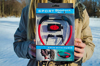 Водонепроницаемый MP3-плеер для плавания фотообзор 4