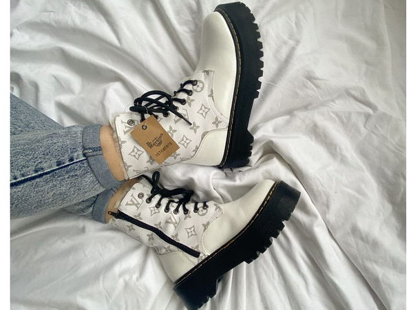 Louis vuitton shop dr martens white