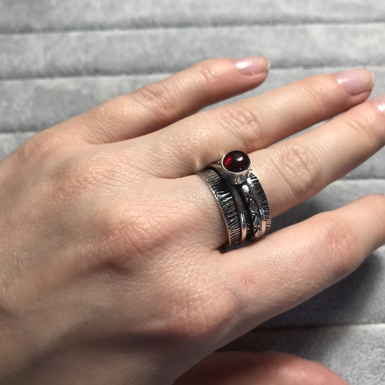 Гранат кільце спиннер з гранатом в сріблі 18 розмір Індія, фото 1