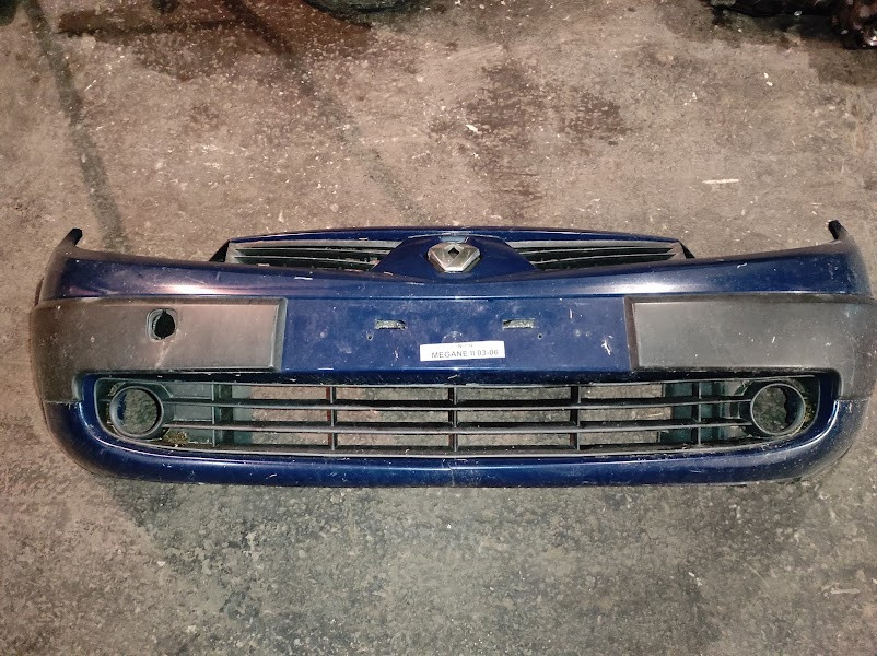 No194 Б/у Бампер передній для Renault Mégane II 2003-2006
