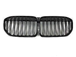 Ніздрі на BMW 7 Series G11 / G12 2019-2021 року ( M-Look )