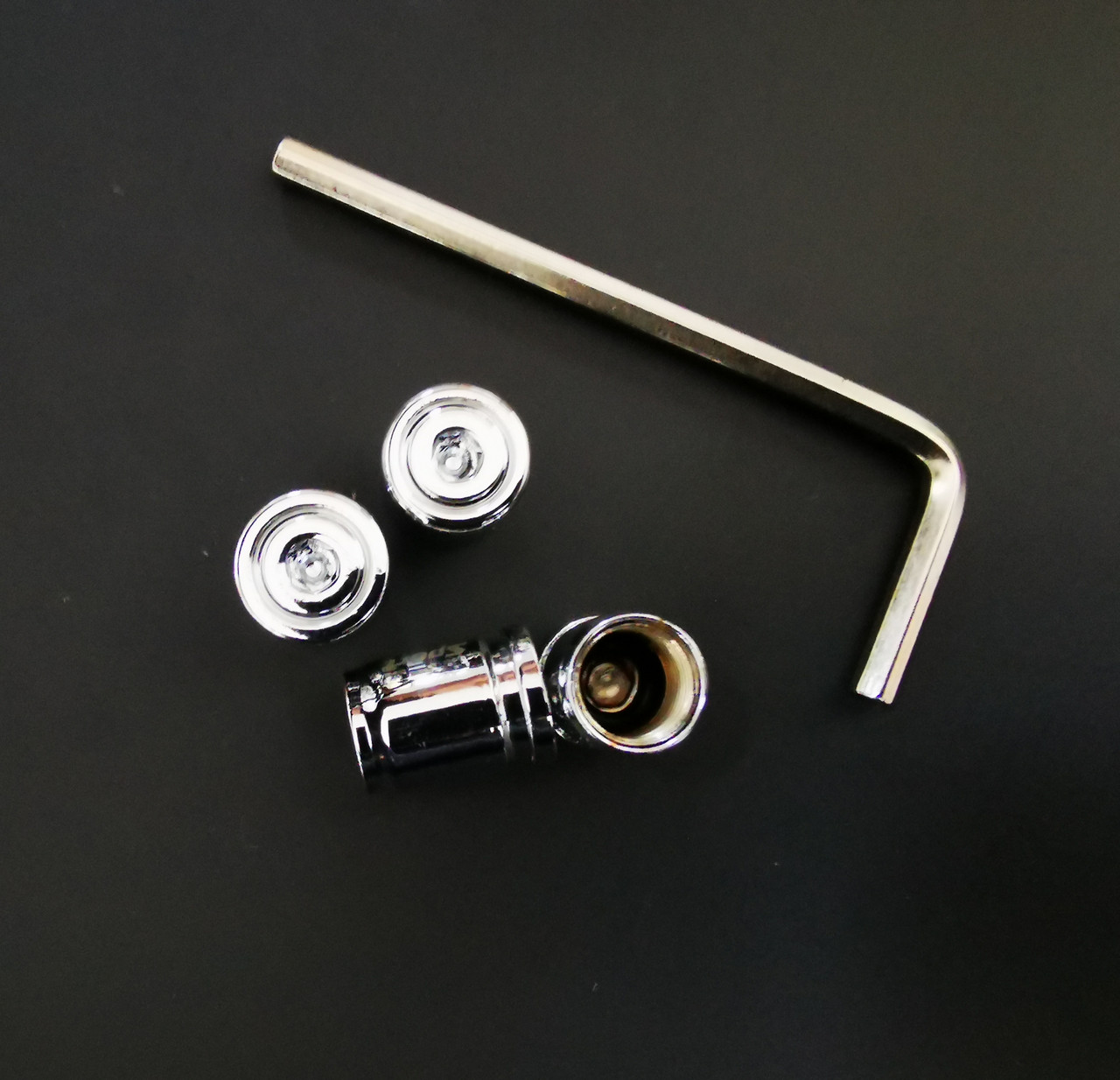 Ковпачки на ніпеля антивандальні без логотипа, фото 1