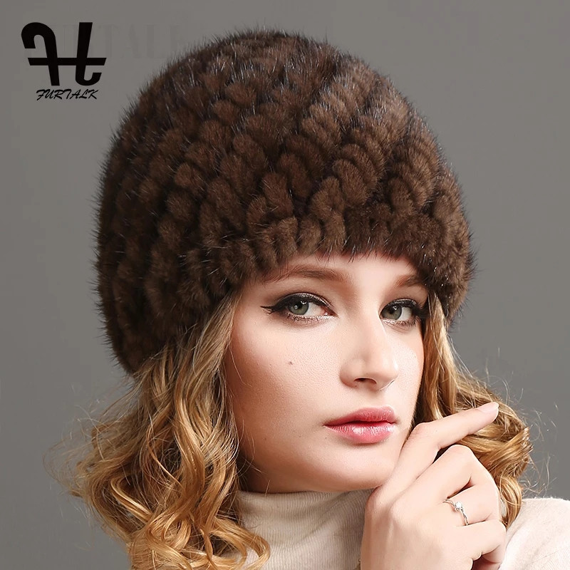 Норкова шапка жіноча. Коричнева на підкладці