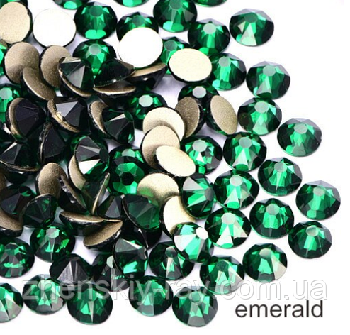 Стрази Swarovski No3 (1,3 мм) EMERALD100 шт., фото 1