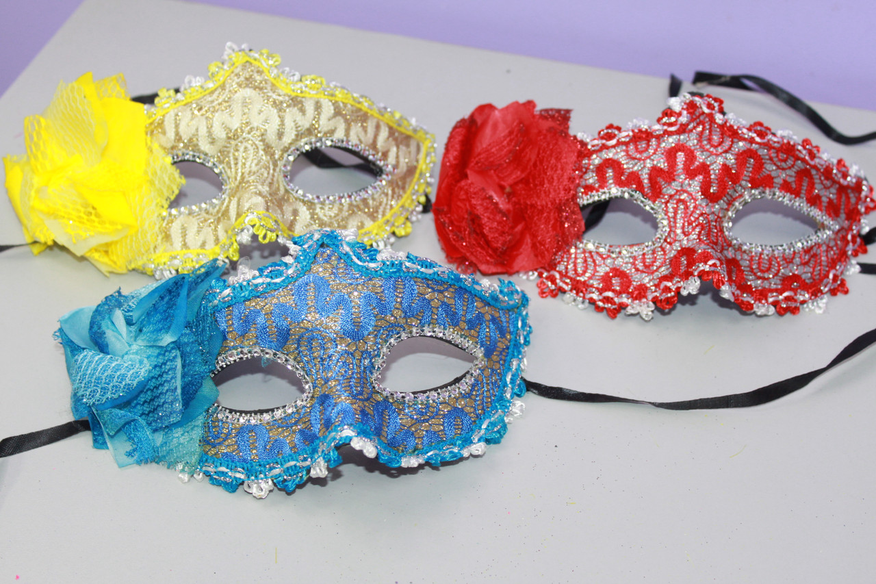 Маска новорічна на шнурках прикрашена глітером квіткою 1 шт., фото 1
