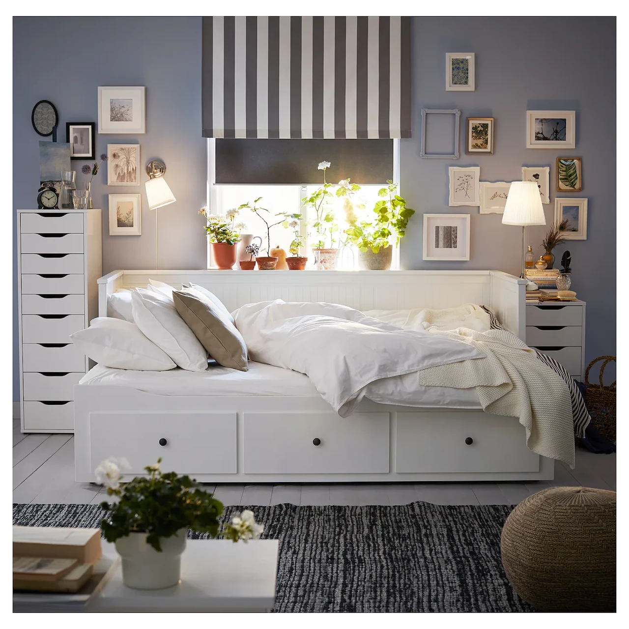 IKEA HEMNES Кушетка с 3 ящиками, 2 матраса, белый / фирма Осванг (894.281.07) - фото 7 - id-p1528990895